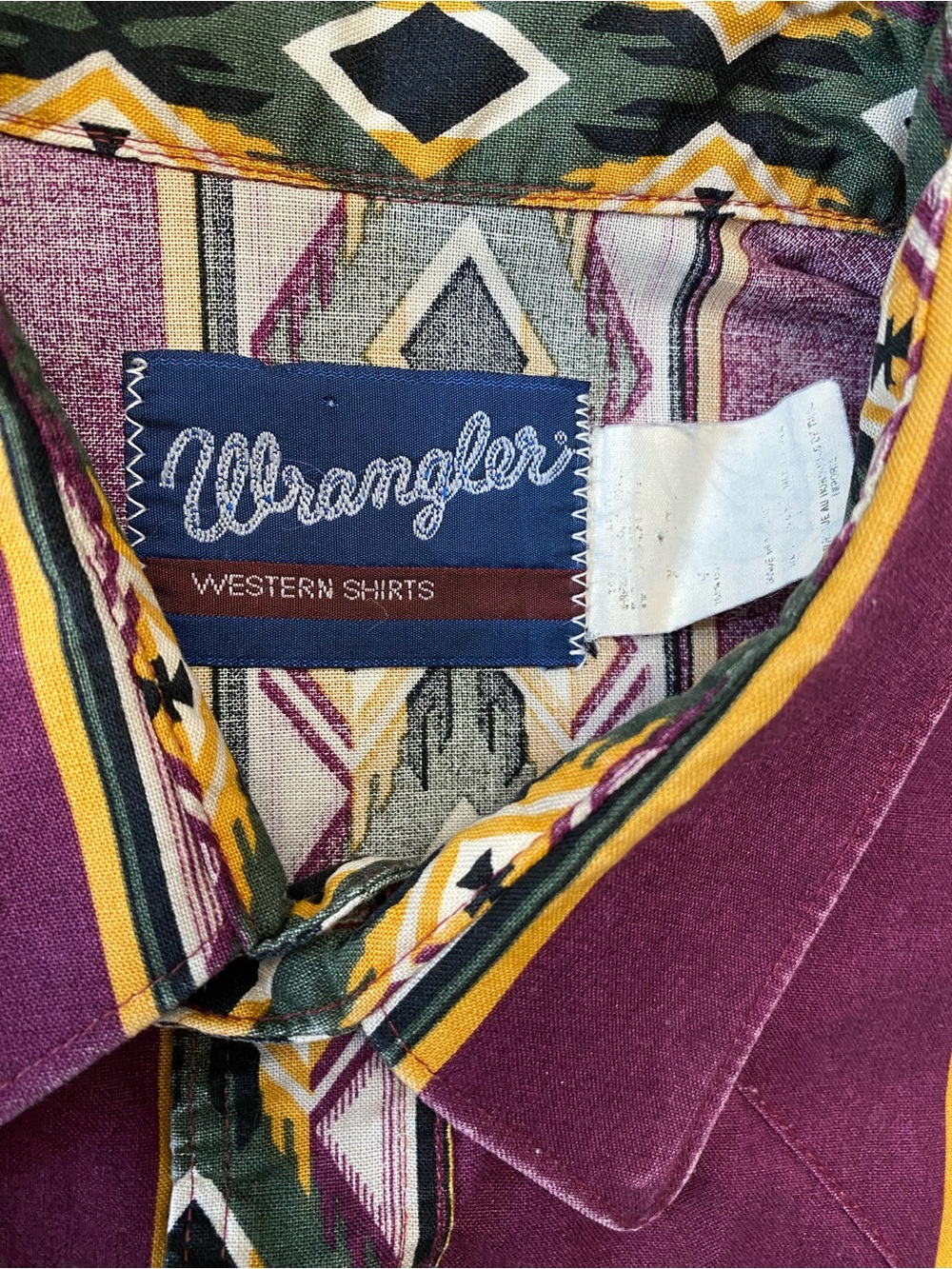 Vintage Wrangler Western Brushpopper Pearl Snap Long Sleeve Aztec Purple - XL - Picture 3 of 3